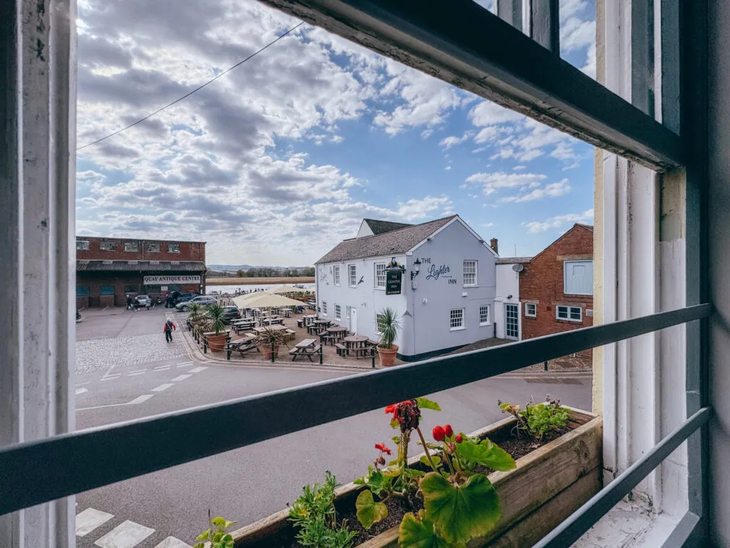 Estuary Apartment Living Room